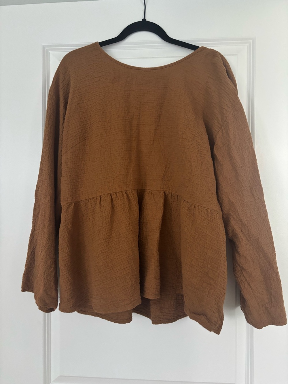 Madewell Textured Peplum Blouse in Brown